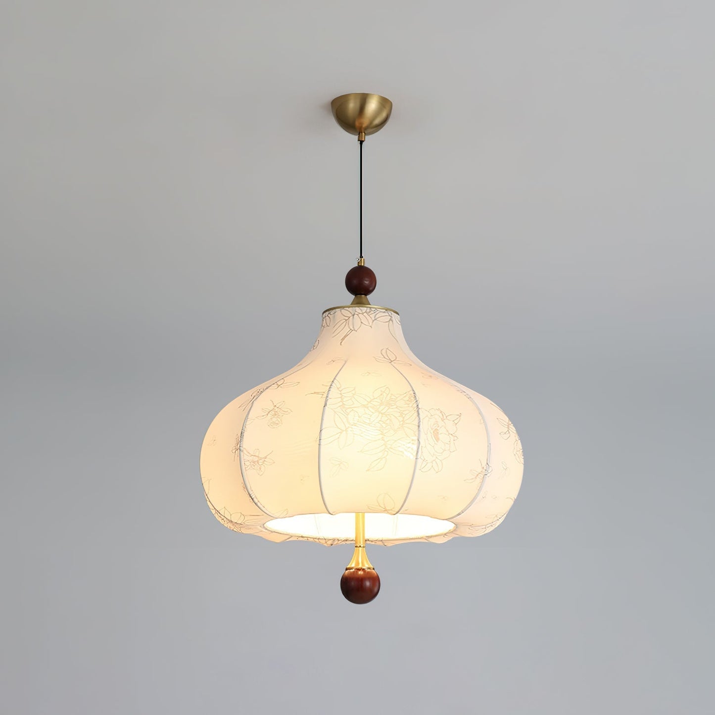 Chestnut Bloom Pendant Lamp ∅ 15.7″ x H 18″ / Gold & White Pendant light