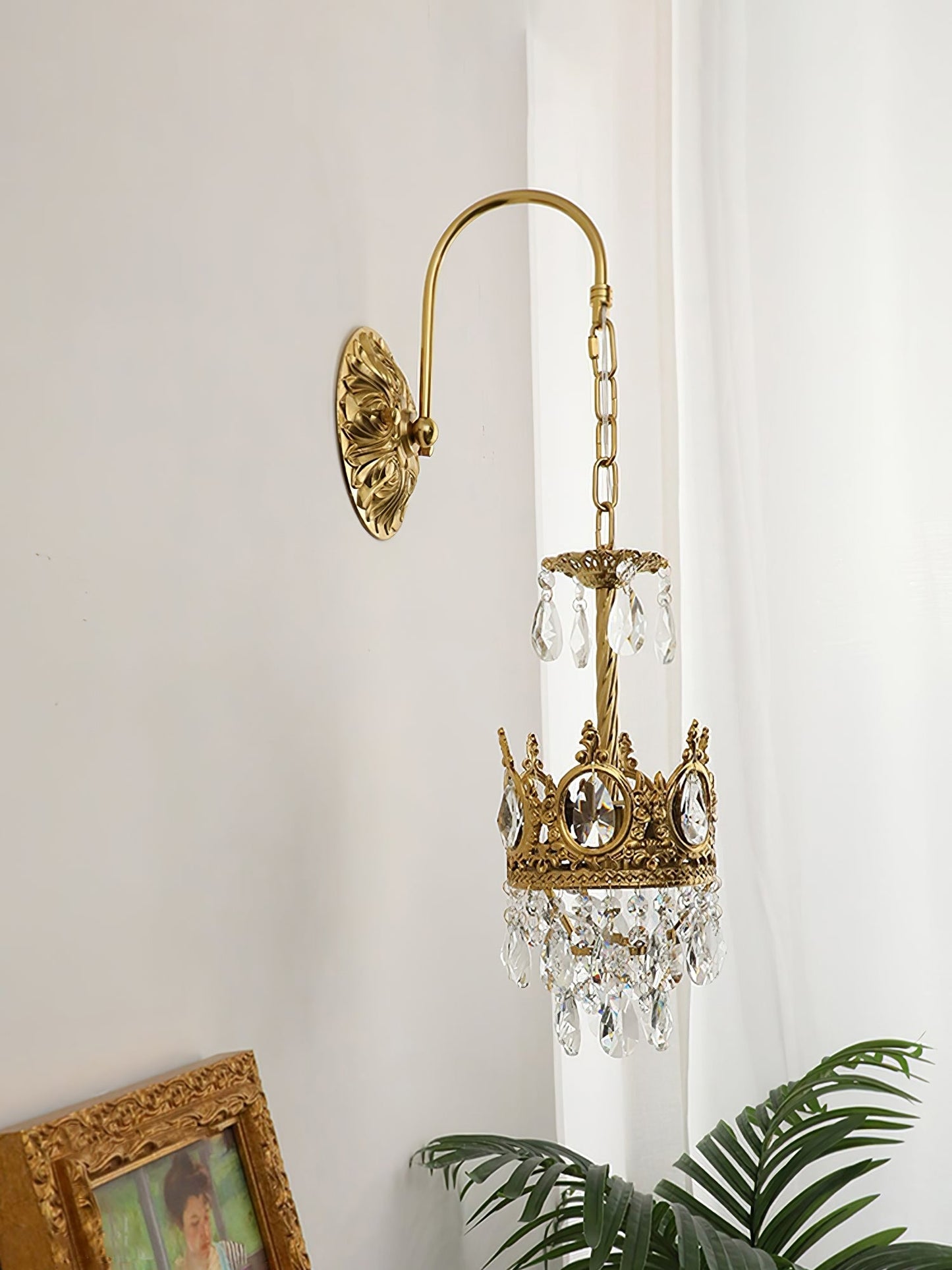 Crystal Crown Wall Light ∅ 6.3″ x H 24.4″ / Dia 16cm x H 62cm / Copper & Clear crystal Wall lamp