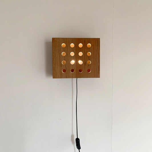 Cubiform Constellation Wall Lamp W 9.8″ x H 8.5″ / W 25cm x H 21.5cm / Cherry wood color / US Plug Wall lamp