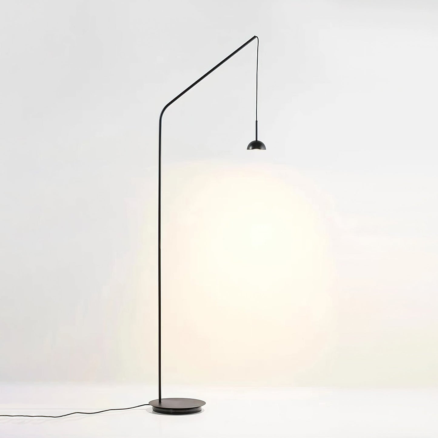 Cupolina Floor Lamp ∅ 21.3″ x H 70.5″ / Black & Warm Light / US Plug Floor lamp