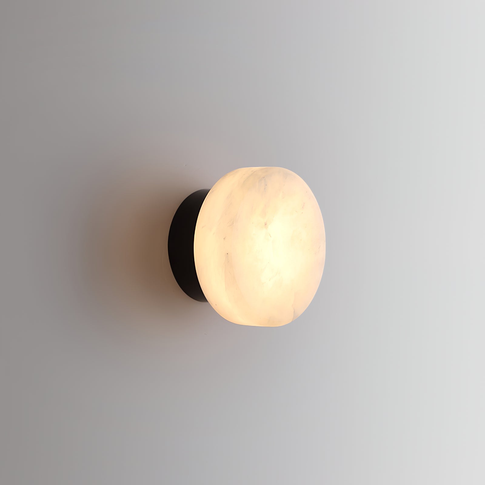 Cylindrical Alabaster Wall Light ∅ 5.9″ x H 2.8″ / Brass & White / Warm Light Wall lamp