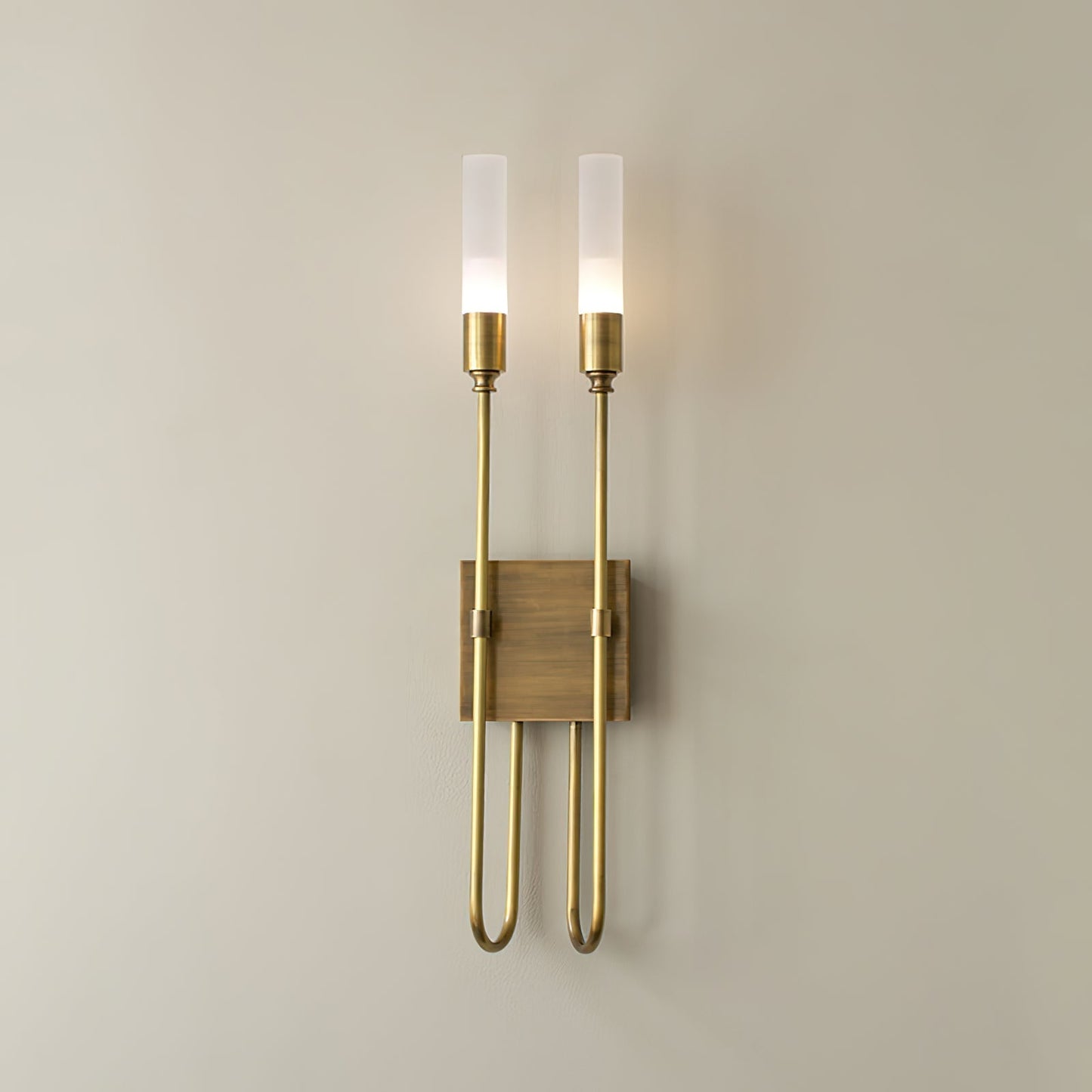 Double Arrow Wall Sconce ∅ 5.5″ x H 23.6″ / Antique Copper 1001 Wall lamp