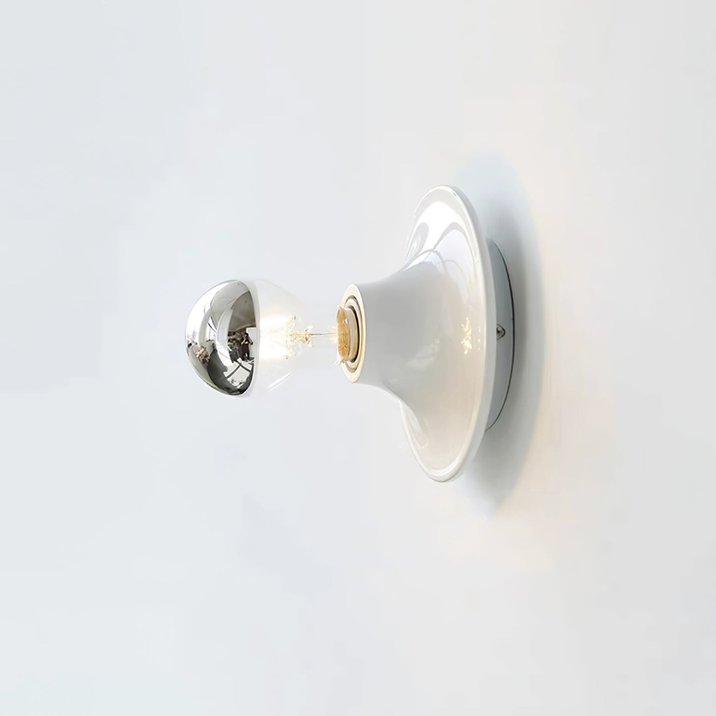 Eclipta Wall Sconce ∅ 5.9″ x H 5.9″ (Electroplated glass bulb) / White