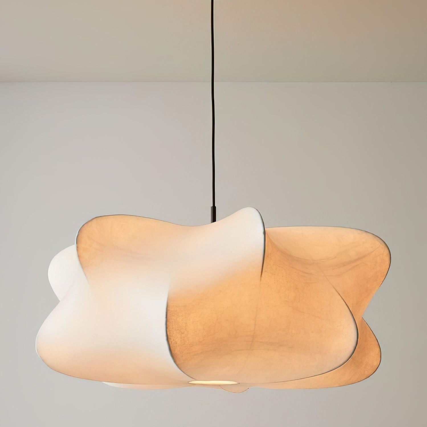 Elysia Pendant Light ∅ 15.7″ x H 7.9″ / Dia 40cm x H 20cm / White Pendant light