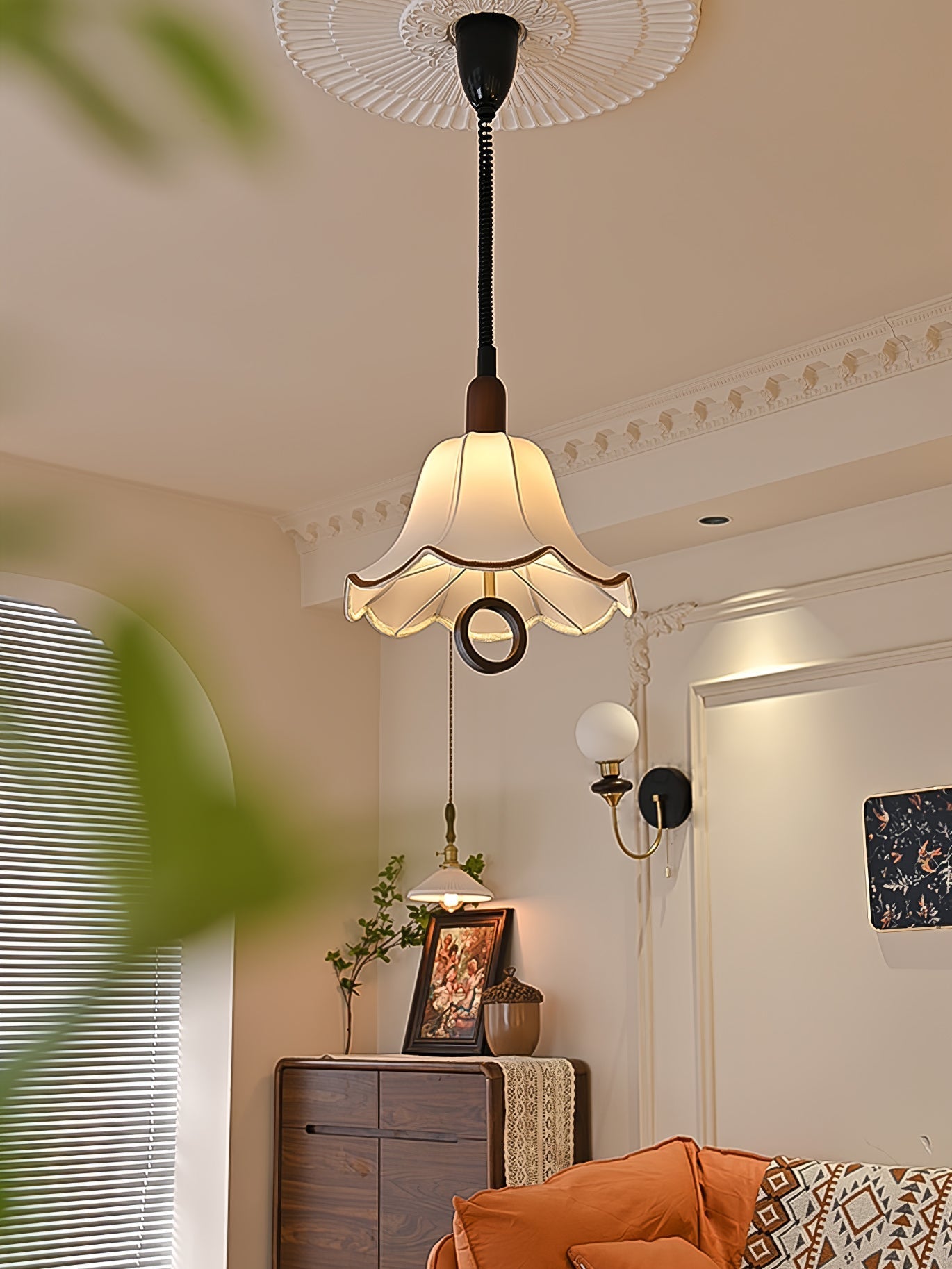 Eryn Fabric Pendant Light ∅ 15.4″ x H 17.3″ / Dia 39cm x H 44cm / Dark walnut & Beige Pendant light