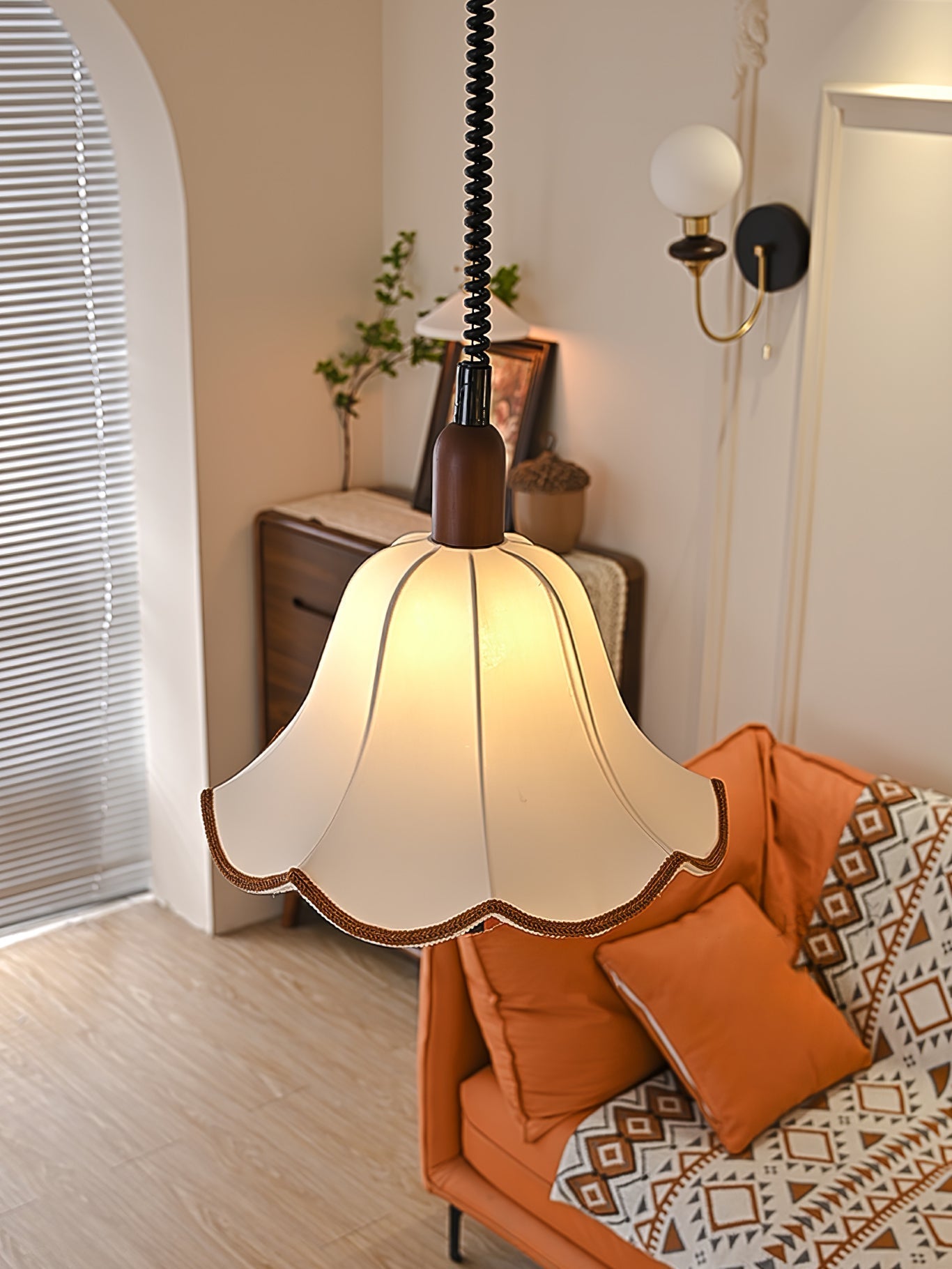 Eryn Fabric Pendant Light ∅ 15.4″ x H 17.3″ / Dia 39cm x H 44cm / Dark walnut & Beige Pendant light