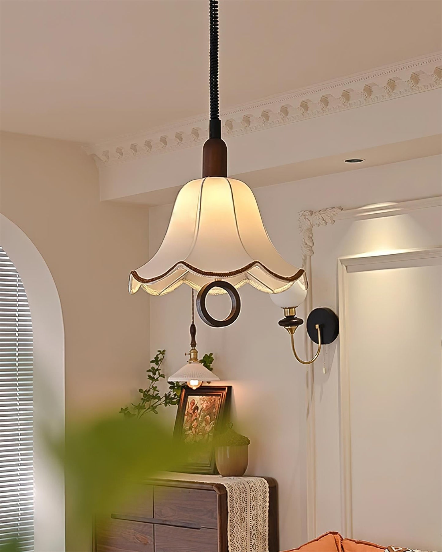 Eryn Fabric Pendant Light ∅ 15.4″ x H 17.3″ / Dia 39cm x H 44cm / Dark walnut & Beige Pendant light