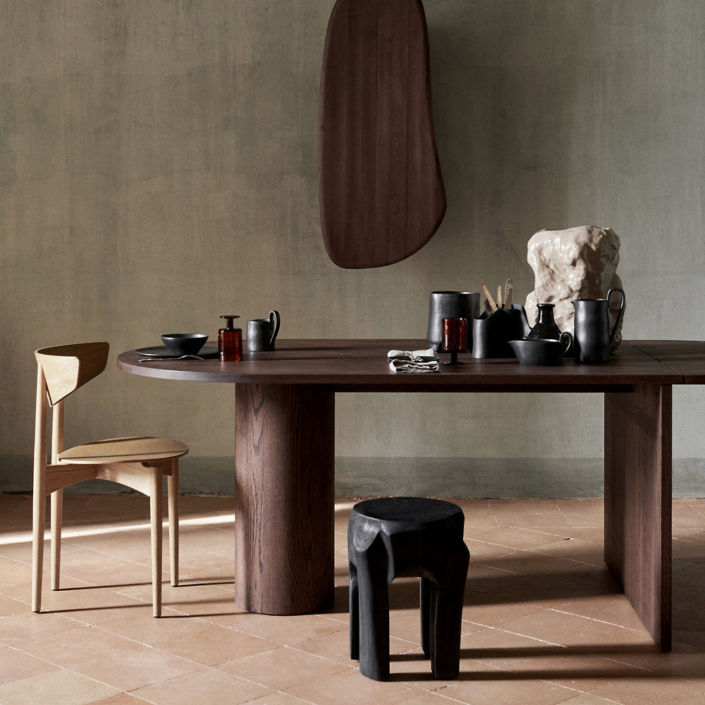 Pylo Dining Table