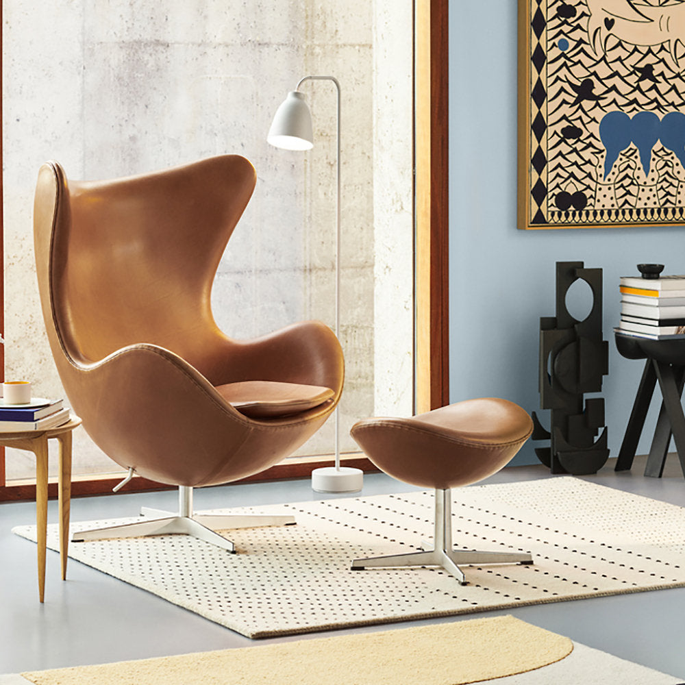Egg Leather Swivel Chair