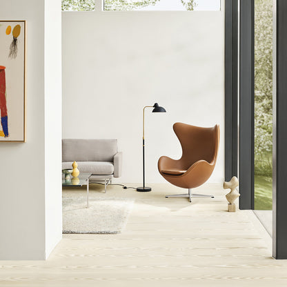 Egg Leather Swivel Chair