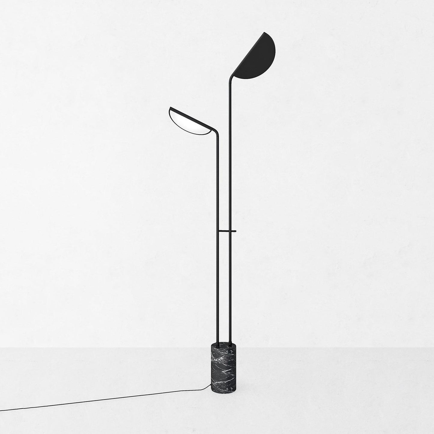 Filo Floor Lamp ∅ 22.8″ x H 65″ / 58m x H 165cm / Black + Black Marble / US plug Floor lamp