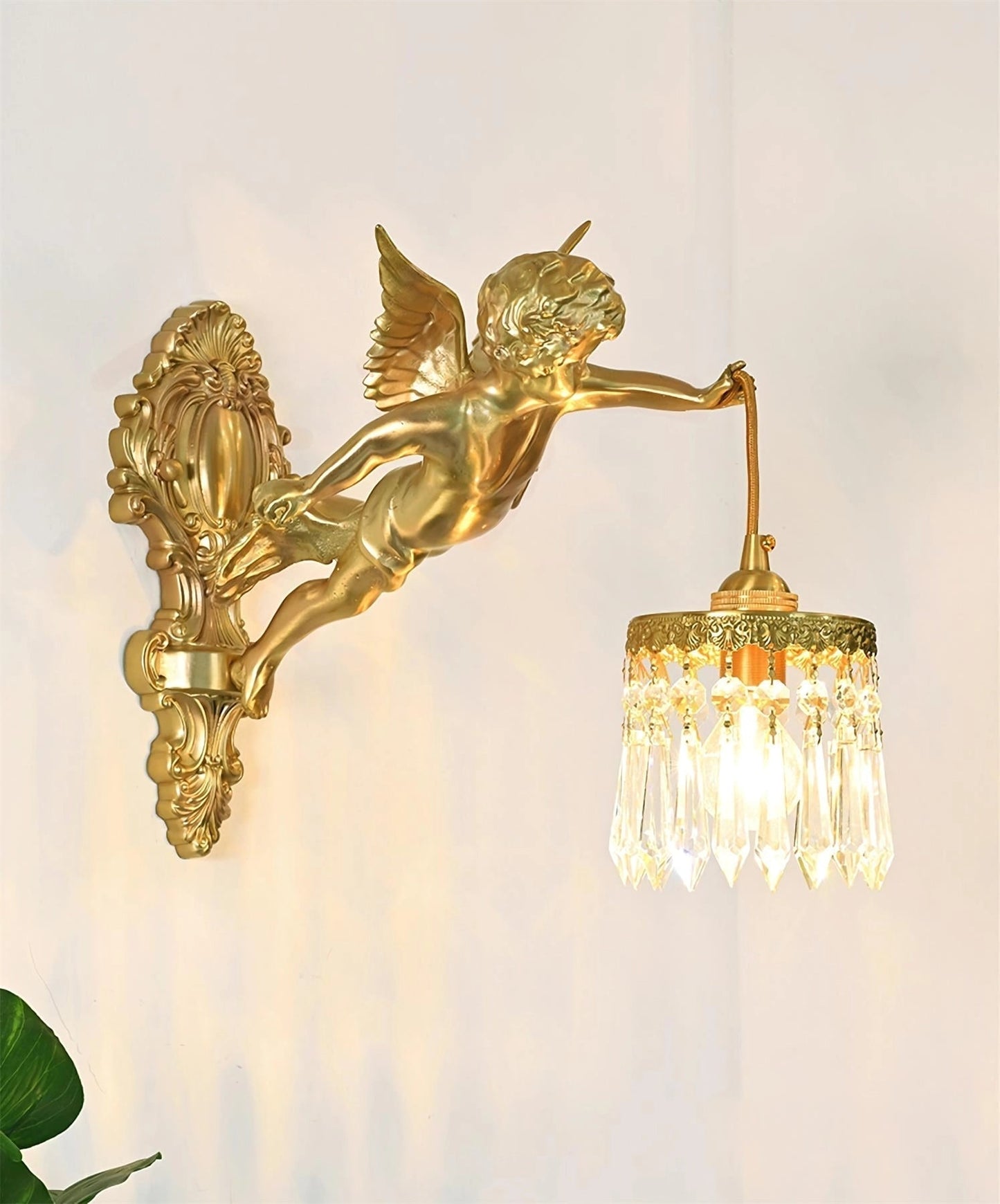 Flying Angel Wall Light Model A ∅ 11″ x H 9.8″ (Left hand holding lamp) / Copper