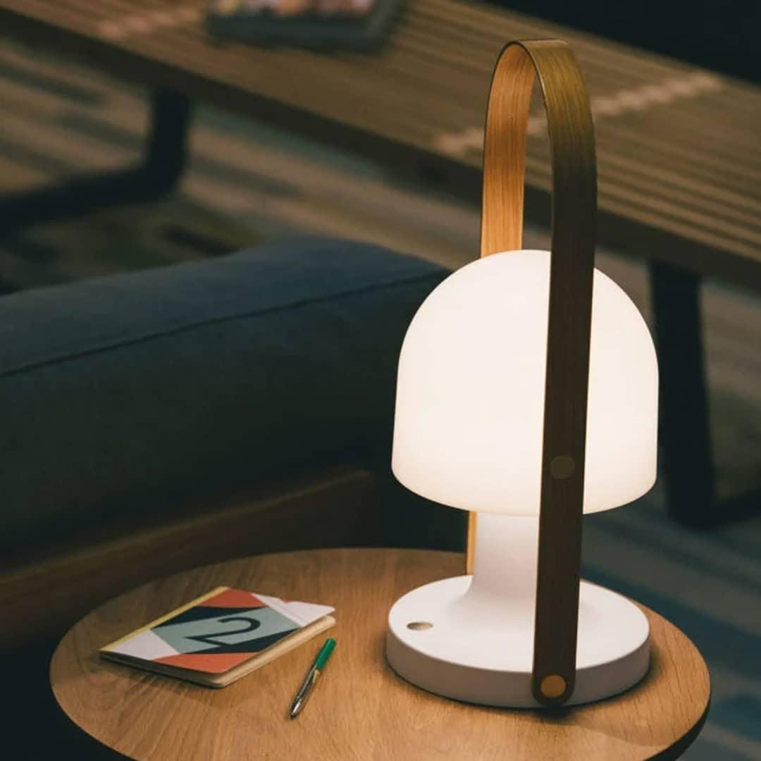 Portable Glass Charging Table Lamp ∅ 8.3″ x H 20.9″ / Dia 21cm x H 53cm / White / Charge Table lamp