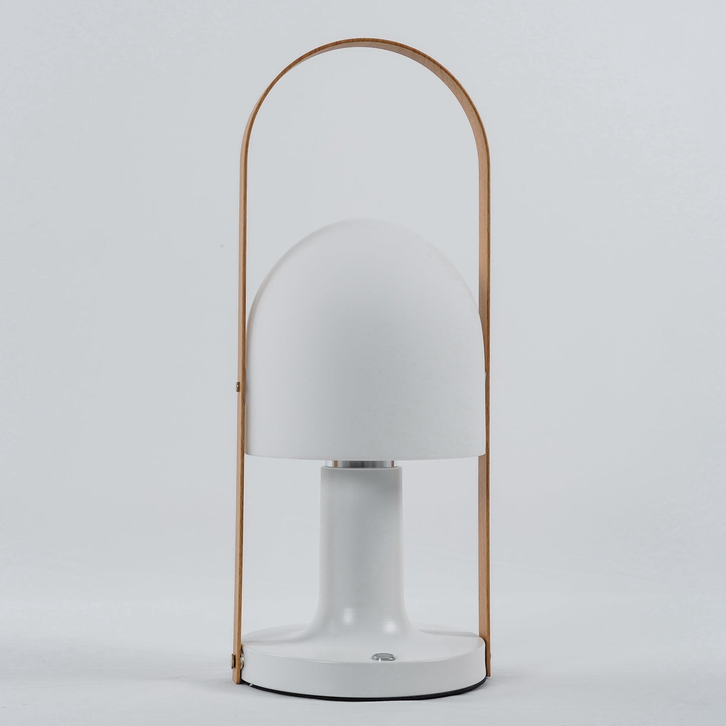 Portable Glass Charging Table Lamp ∅ 8.3″ x H 20.9″ / Dia 21cm x H 53cm / White / Charge Table lamp