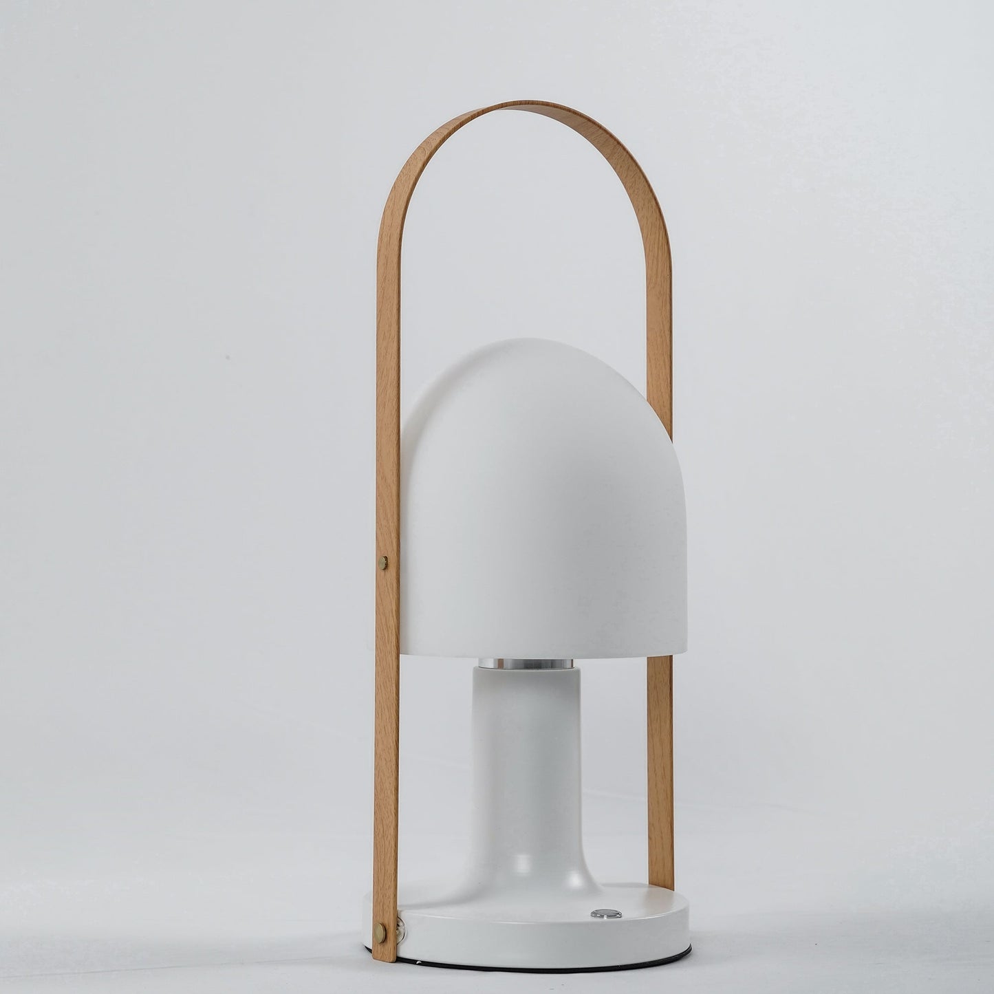 Portable Glass Charging Table Lamp ∅ 8.3″ x H 20.9″ / Dia 21cm x H 53cm / White / Charge Table lamp