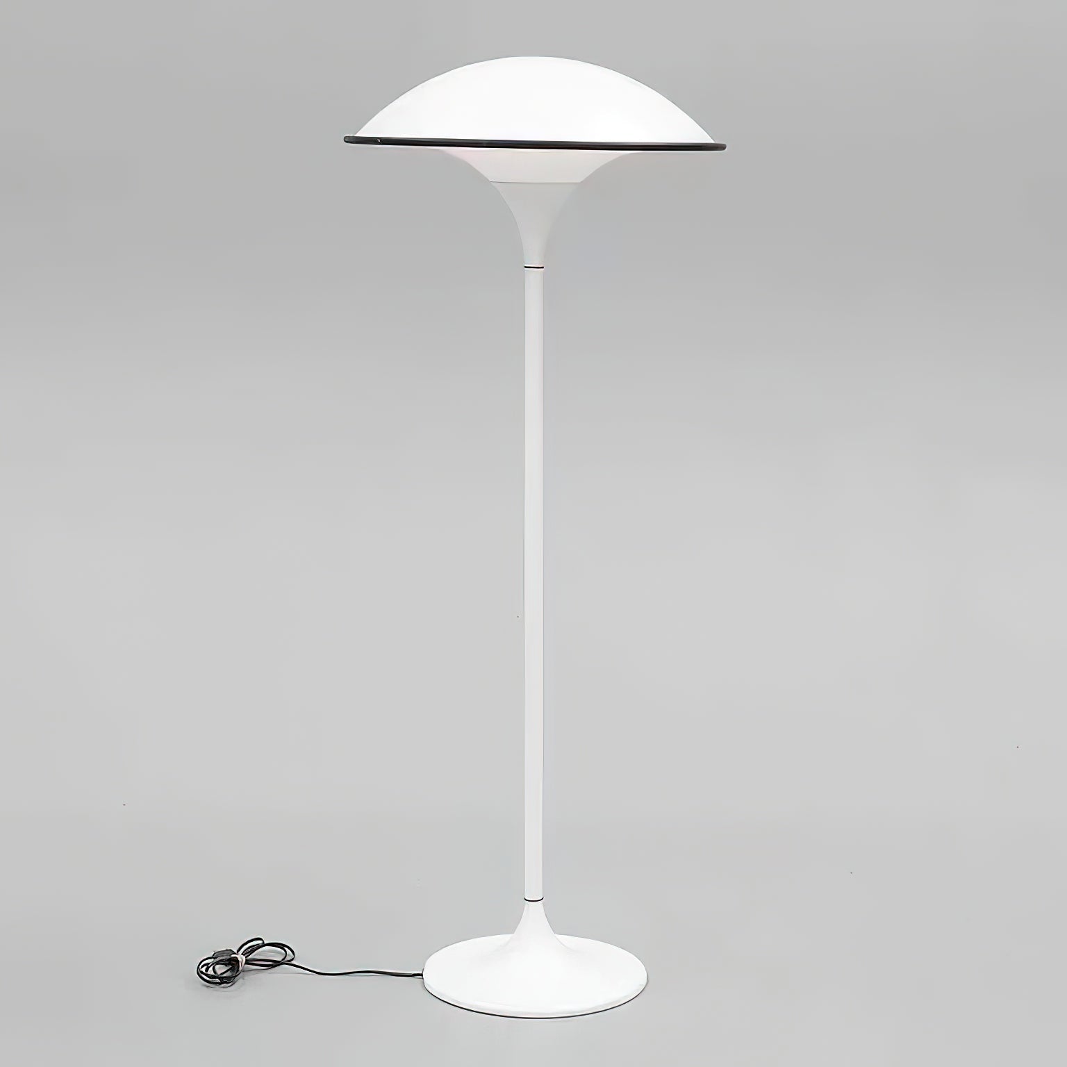 Fontana Floor Lamp ∅ 15.7″ x H 54.3″ / Dia 40cm x H 138cm / White & Black / US Plug Floor lamp