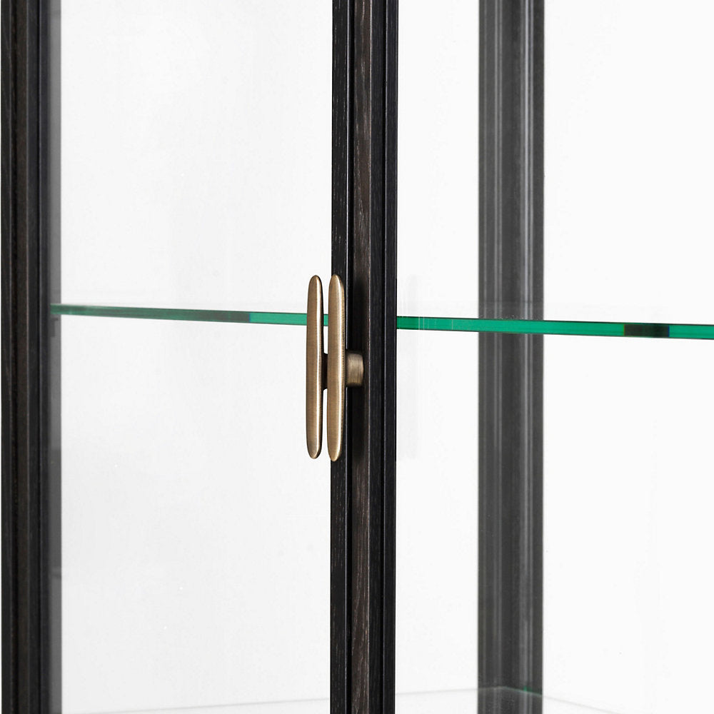 Private Vitrine