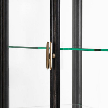 Private Vitrine
