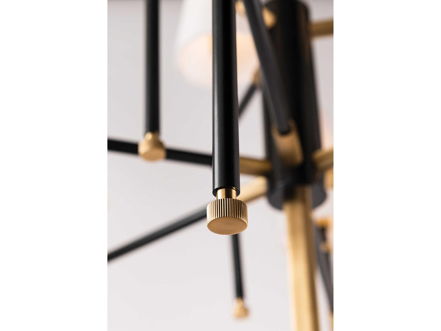 Hudson Valley 15-Light Bowery Empire Tiered Chandelier in Aged Old Bronze
