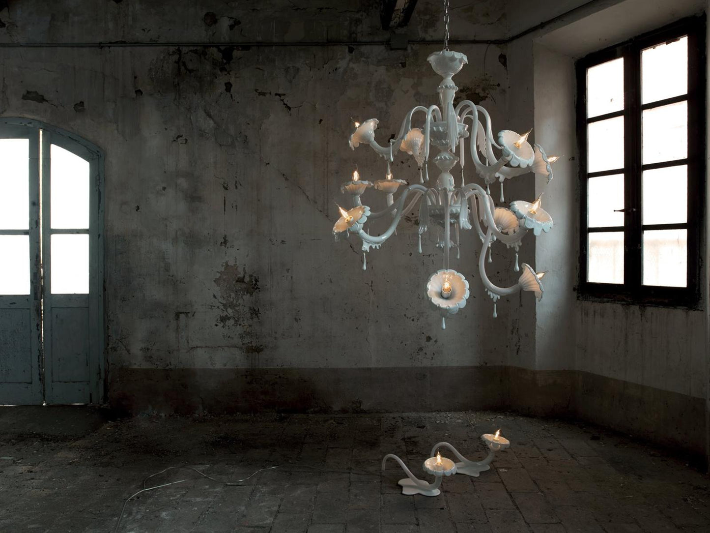 Karman Au-revoir 11-Light White Opalinen LED Chandelier by Matteo Ugolini