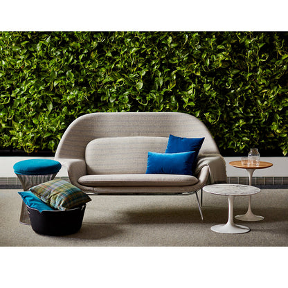 Saarinen 35.75-Inch Round Coffee Table