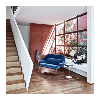 Saarinen Womb Settee
