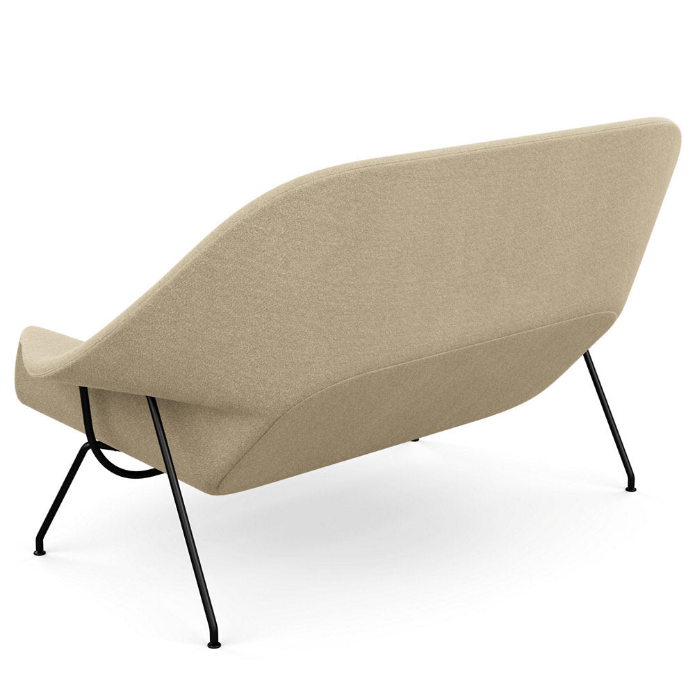 Saarinen Womb Settee