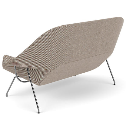 Saarinen Womb Settee
