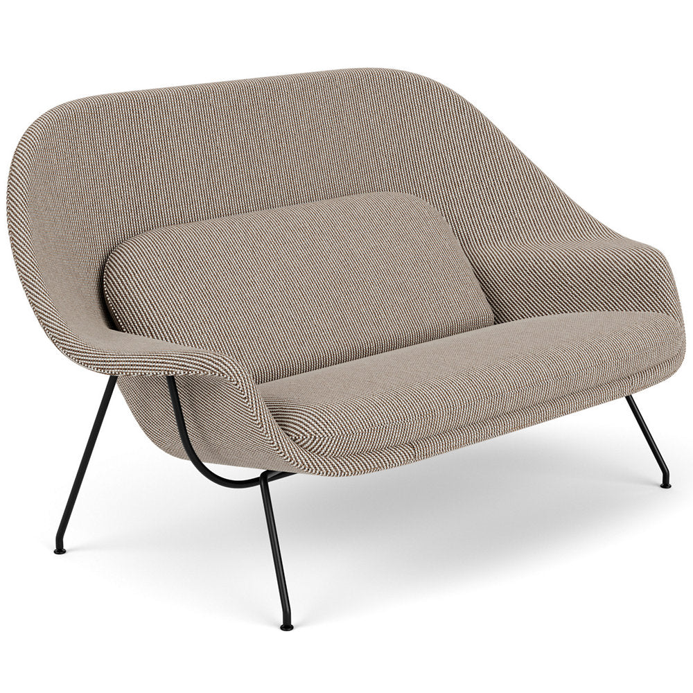 Saarinen Womb Settee