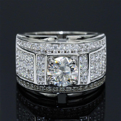 Moissanite Knight