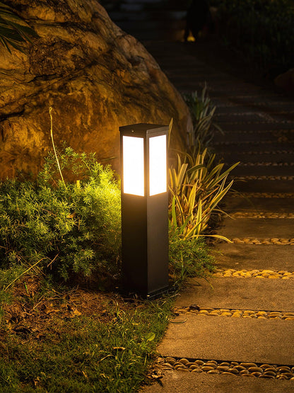Kuzco Bollard Outdoor Light ∅ 5.5″ x H 23.6″ / Dia 14cm x H 60cm / Black / Warm Light Outdoor Lighting