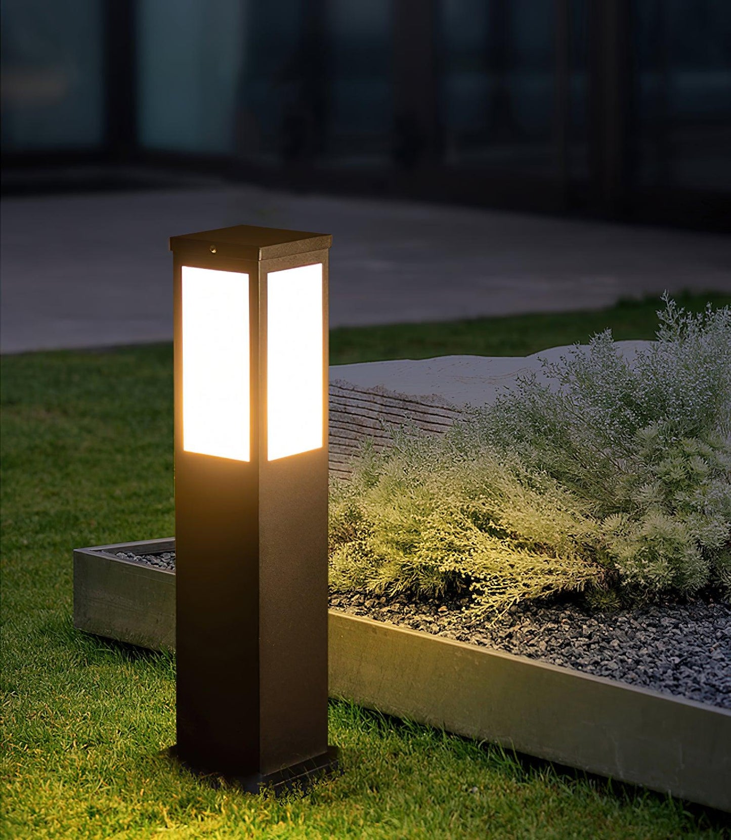 Kuzco Bollard Outdoor Light ∅ 5.5″ x H 23.6″ / Dia 14cm x H 60cm / Black / Warm Light Outdoor Lighting