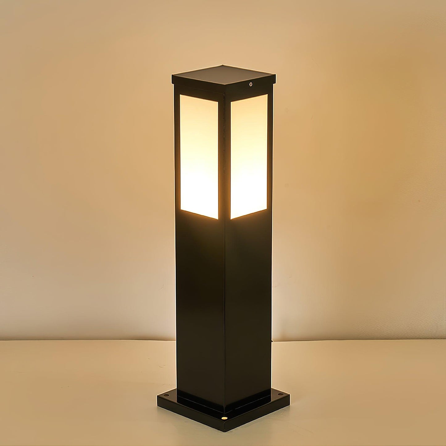 Kuzco Bollard Outdoor Light ∅ 5.5″ x H 23.6″ / Dia 14cm x H 60cm / Black / Warm Light Outdoor Lighting