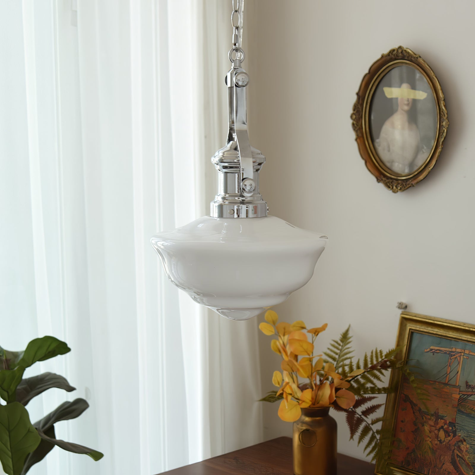 Lavagna Schoolhouse Pendant Light ∅ 11.8″ x H 19.3″ / Dia 30cm x H 43cm / Chrome & White Pendant light
