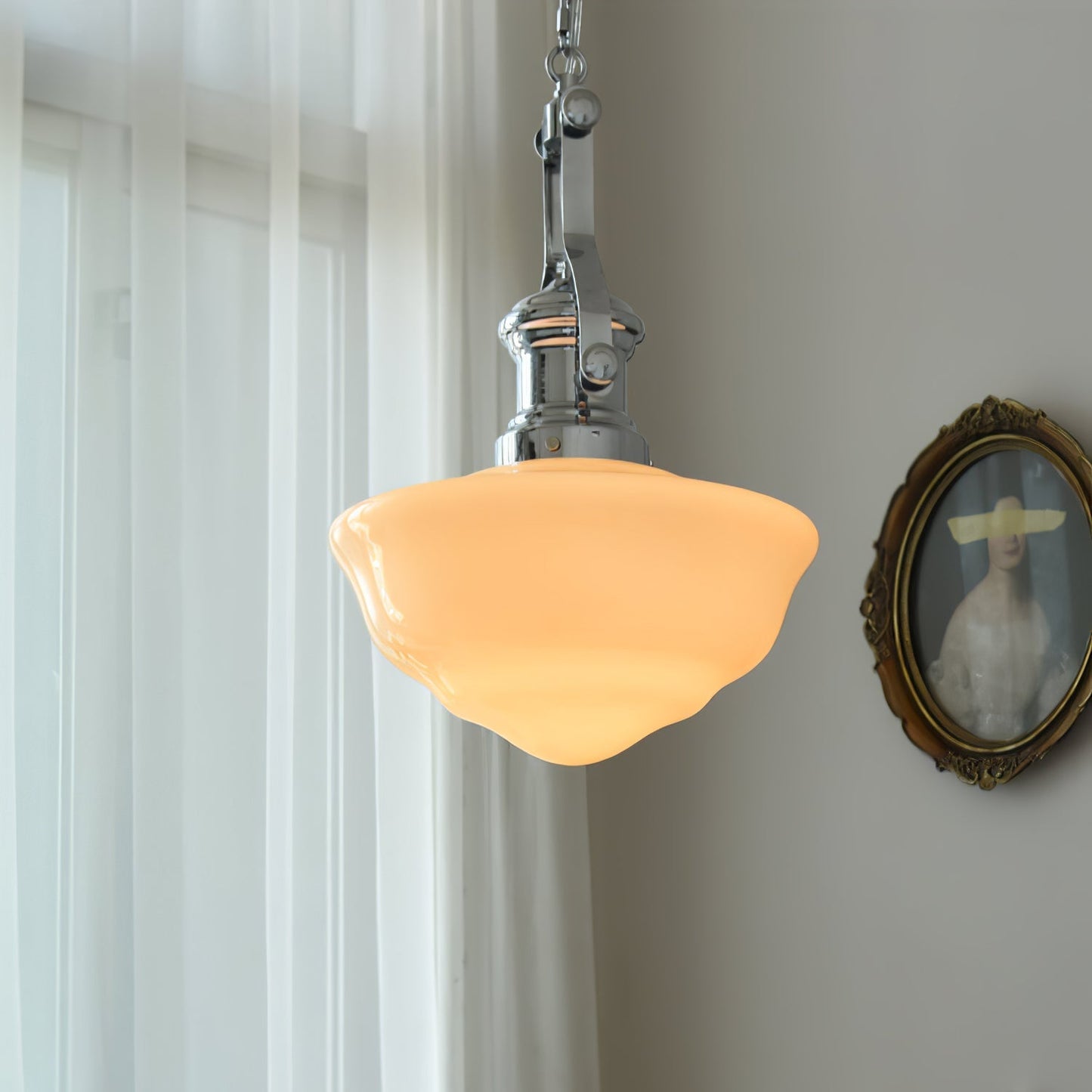 Lavagna Schoolhouse Pendant Light ∅ 11.8″ x H 19.3″ / Dia 30cm x H 43cm / Chrome & White Pendant light