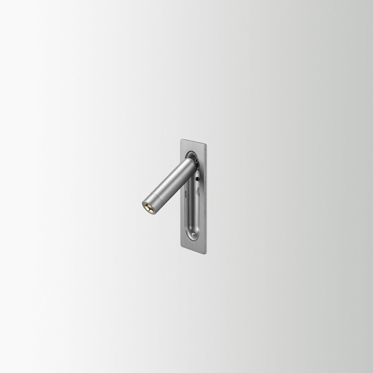OmniLux Reading Lamp ∅ 2.8″ x H 6.7″ / Dia 7cm x H 17cm / Polished aluminum / Warm White Wall lamp