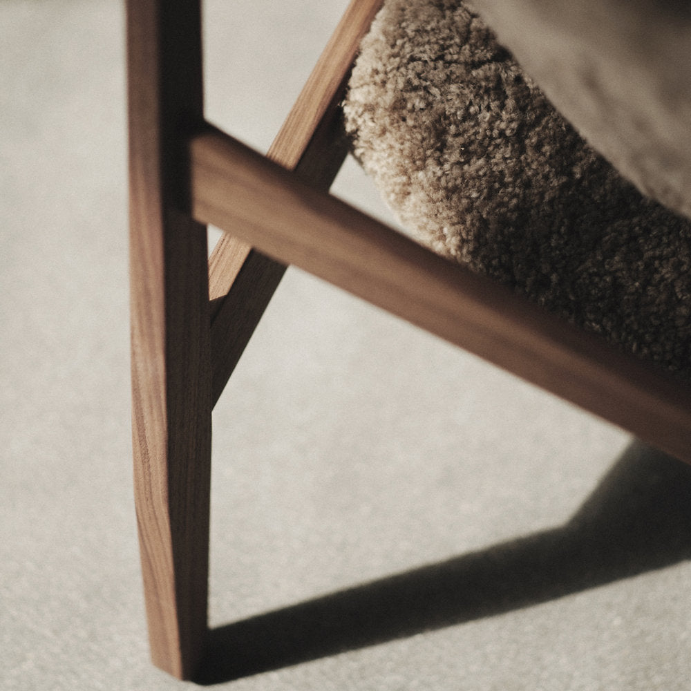 Knitting Sheepskin Lounge Chair