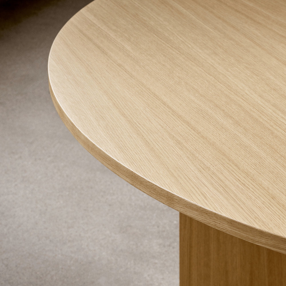 Androgyne Round Dining Table