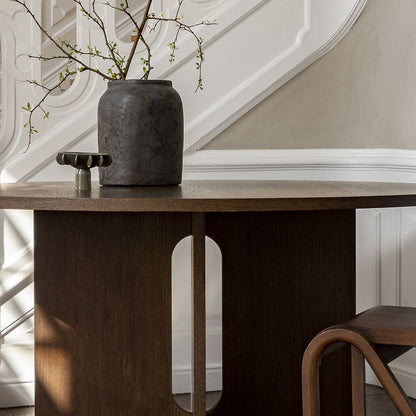 Androgyne Round Dining Table