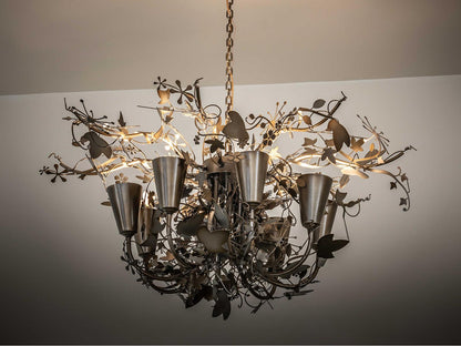 Meyda Lau Lau 8-Light Nature-Inspired Chandelier in Antique Hammer Gold