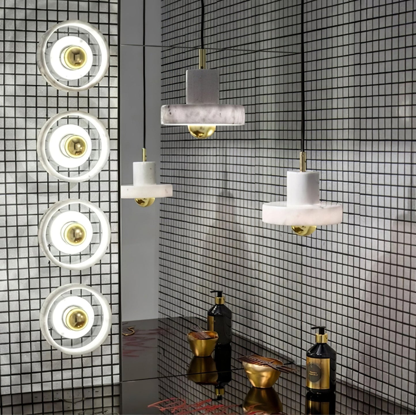 Marble Aura Pendant Lamp ∅ 7.1″ x H 6.3″ / Gold & White / Warm Light Pendant light