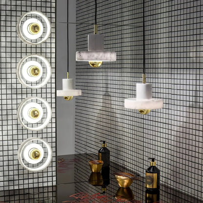 Marble Aura Pendant Lamp ∅ 7.1″ x H 6.3″ / Gold & White / Warm Light Pendant light