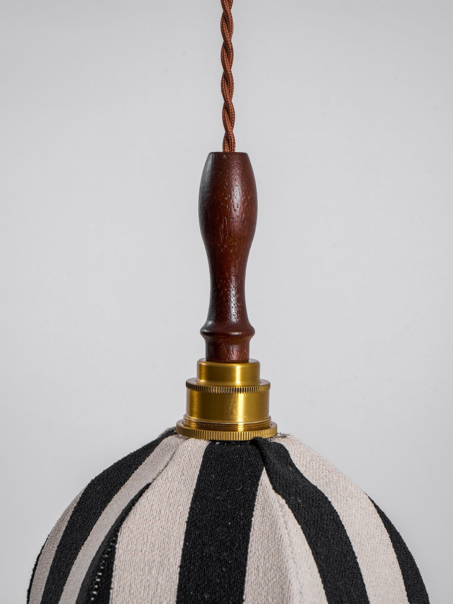 Marbre Stripe Pendant Light ∅ 7.9’’ x H 11’’ / Black & White 1001 pendant Lamp