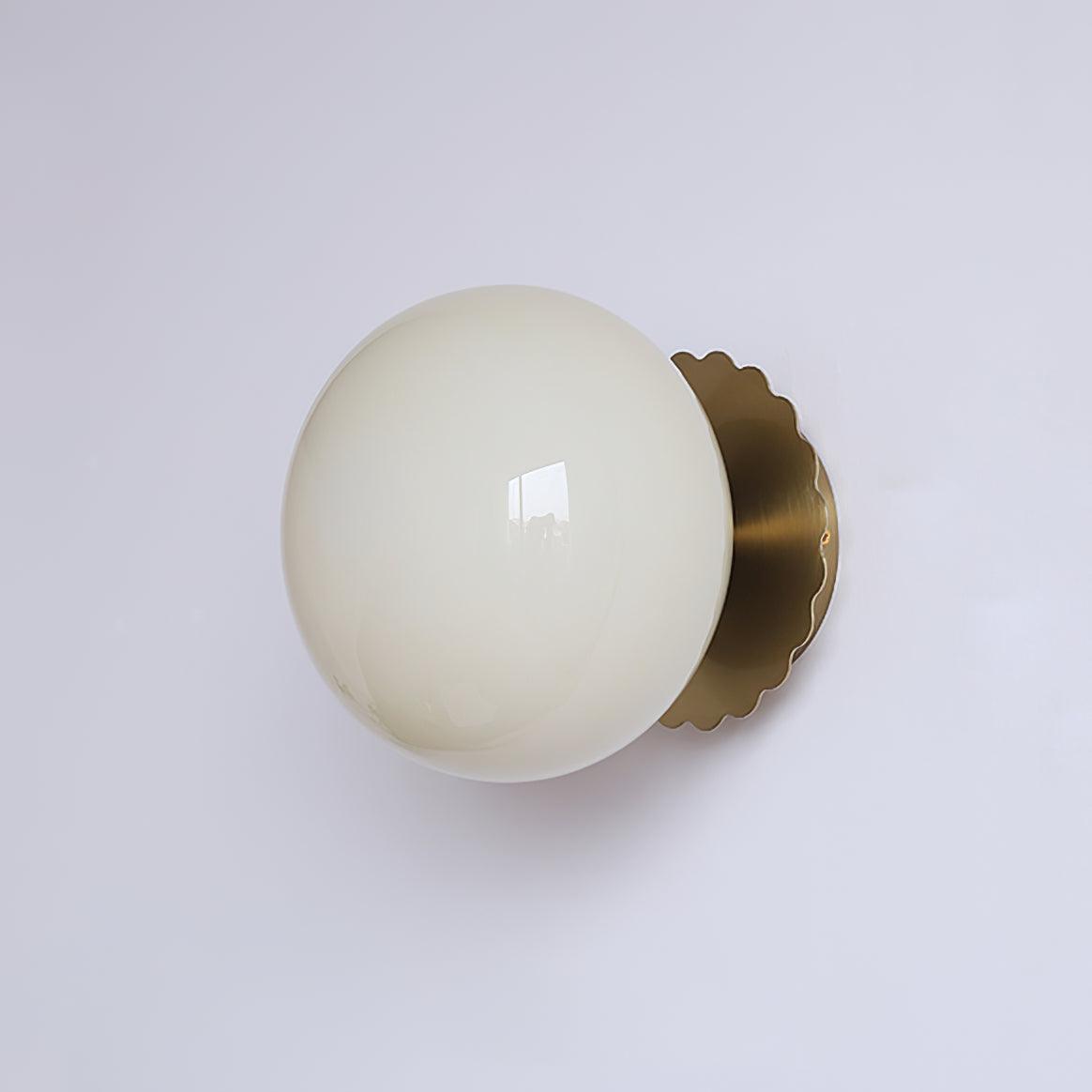 Marshmallow Sconces ∅ 7.9″ x H 7.1″ / Dia 20cm x H 18cm / Gold + Beige Wall lamp