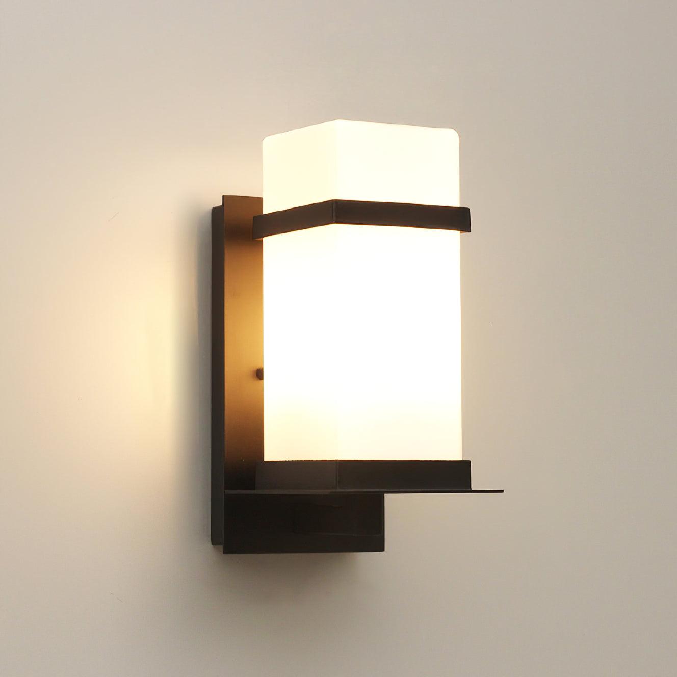 Mcdade Outdoor Wall Light L 5.1″ x W 6.5″ x H 12.6″ / L 13cm x W 16.5cm x H 32cm / Black & White Wall lamp