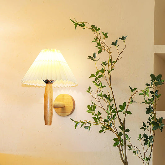 Oak Pleated Wall Light Wall lamp
