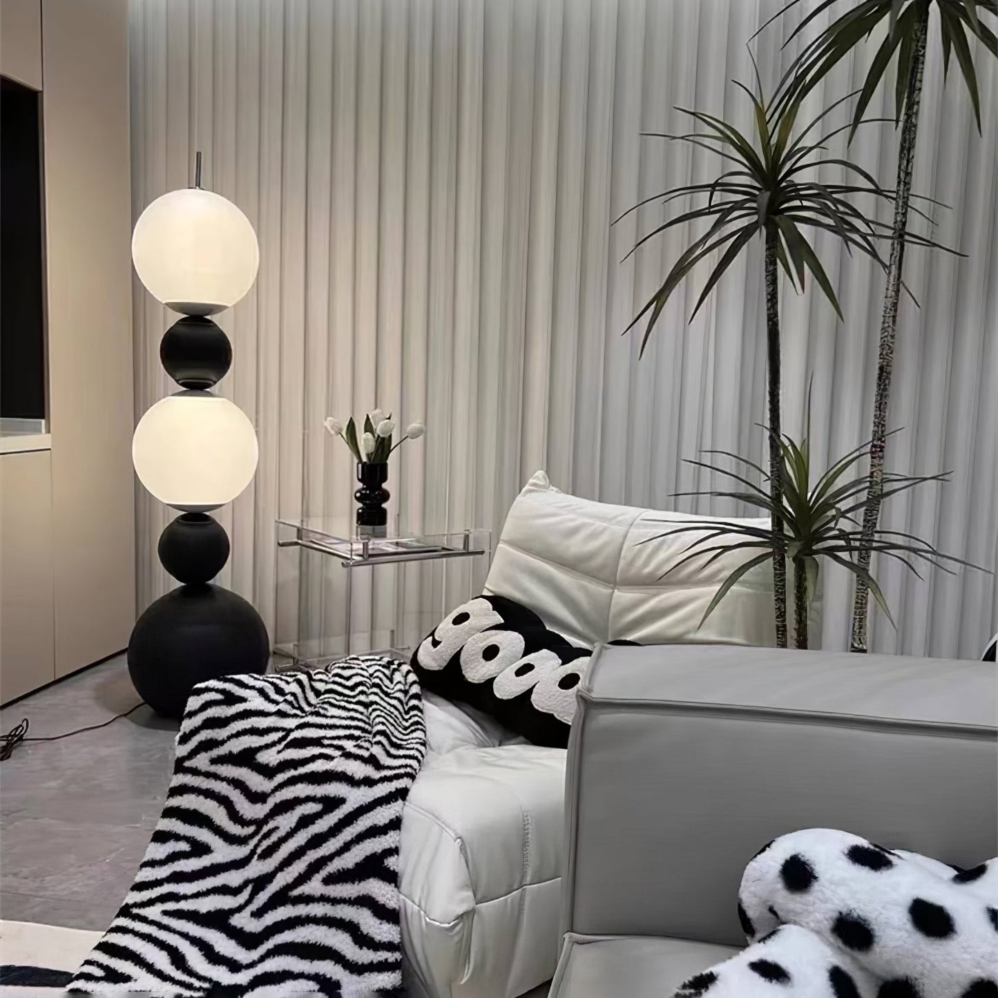 Orion Sphere Floor Lamp Floor lamp