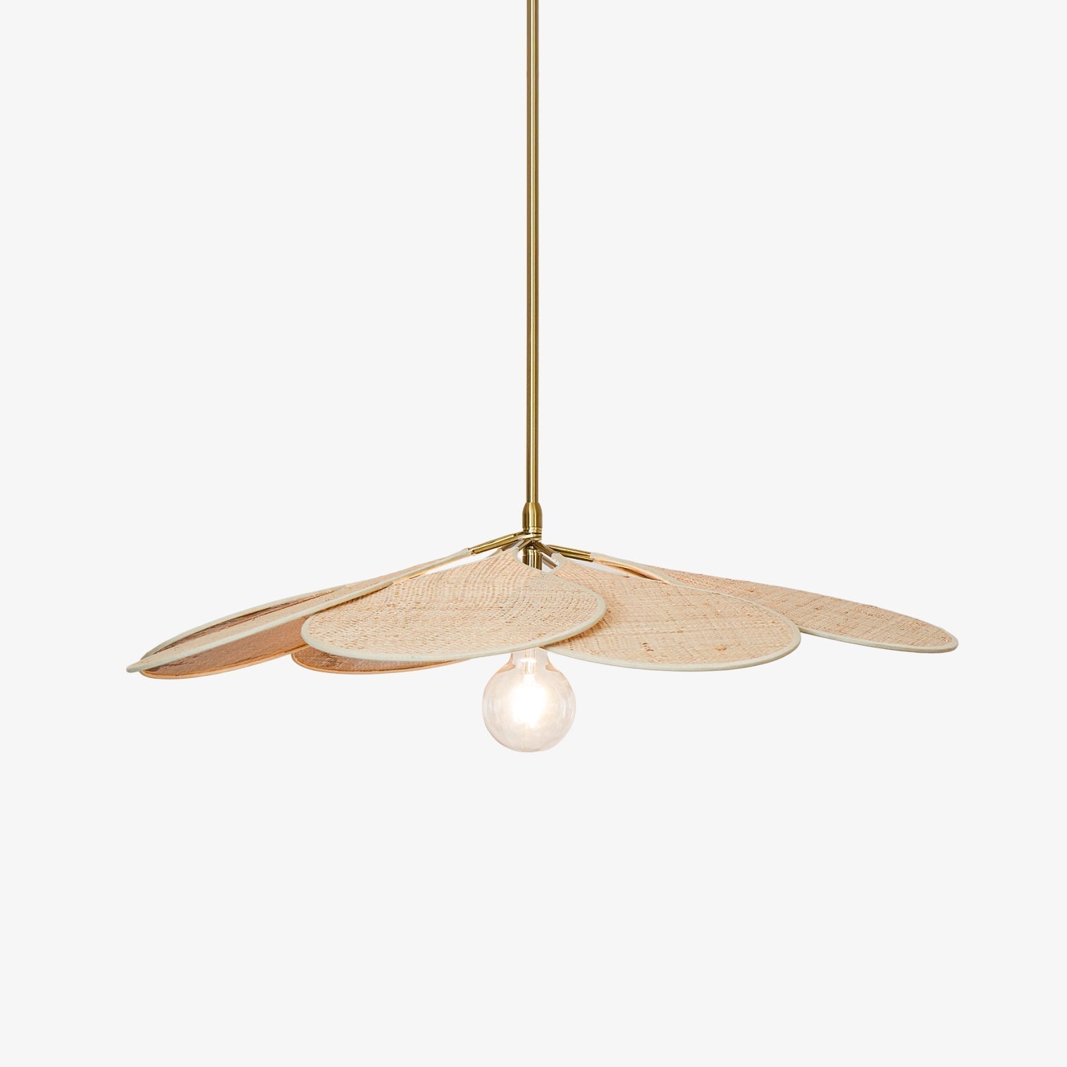 Petals Bloom Rattan Pendant Lamp ∅ 31.5″ x H 5.9″/ Dia 80cm x H 15cm / Nature rattan & Gold Pendant light