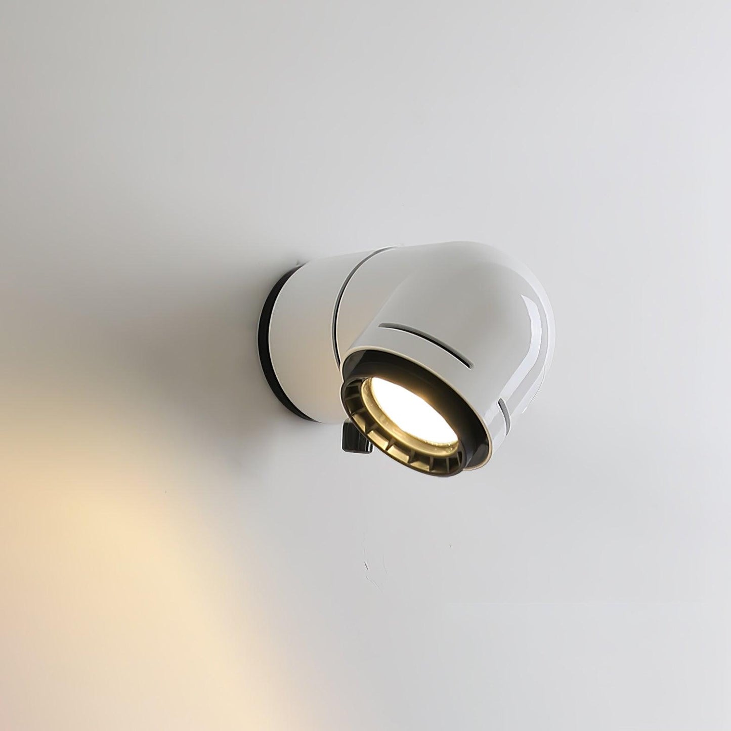 Petit Tatu Wall Light ∅ 5.9″ x H 4.3″ / Dia 15cm x H 11cm / White Wall lamp