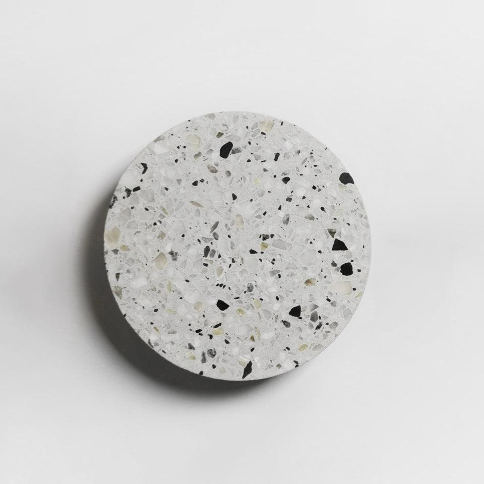 Pin Wall Lamp ∅ 7.1″ x H 1.6″ / Dia 18cm x H 4cm / White Terrazzo / Warm Light Wall lamp